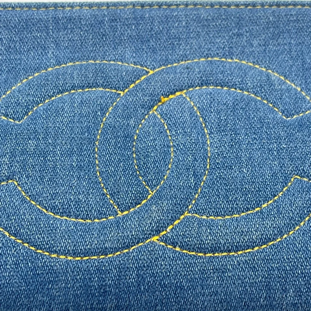 Chanel Denim Jean CC Logo Coco Vanity Makeup Cosmetic Case Pouch Vintage Bag - Picture 14 of 16